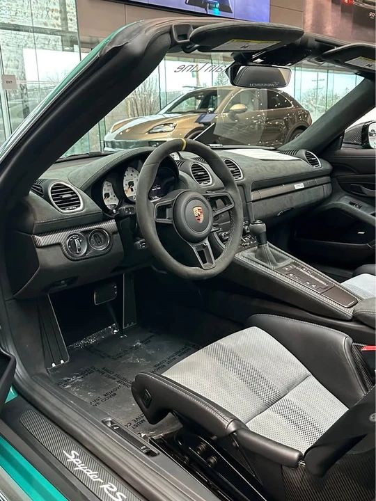 2024 Porsche 718 Boxster Spyder RS - Image 5 of 10