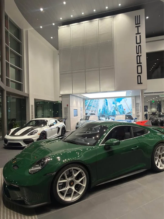 2024 Porsche 992 Carrera - Image 3 of 5
