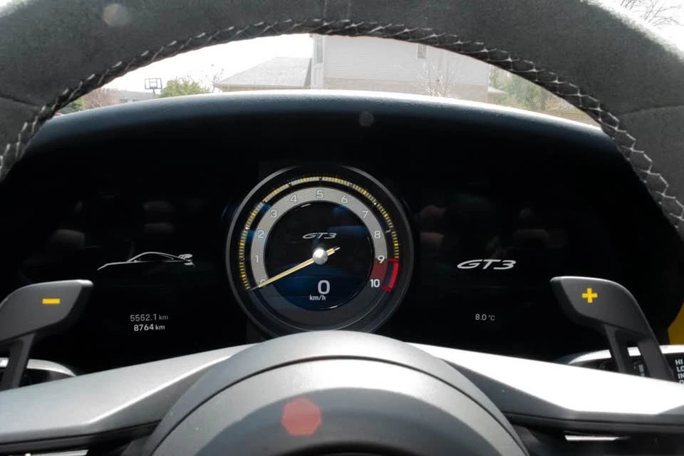 2024 Porsche 992 Carrera - Image 13 of 17