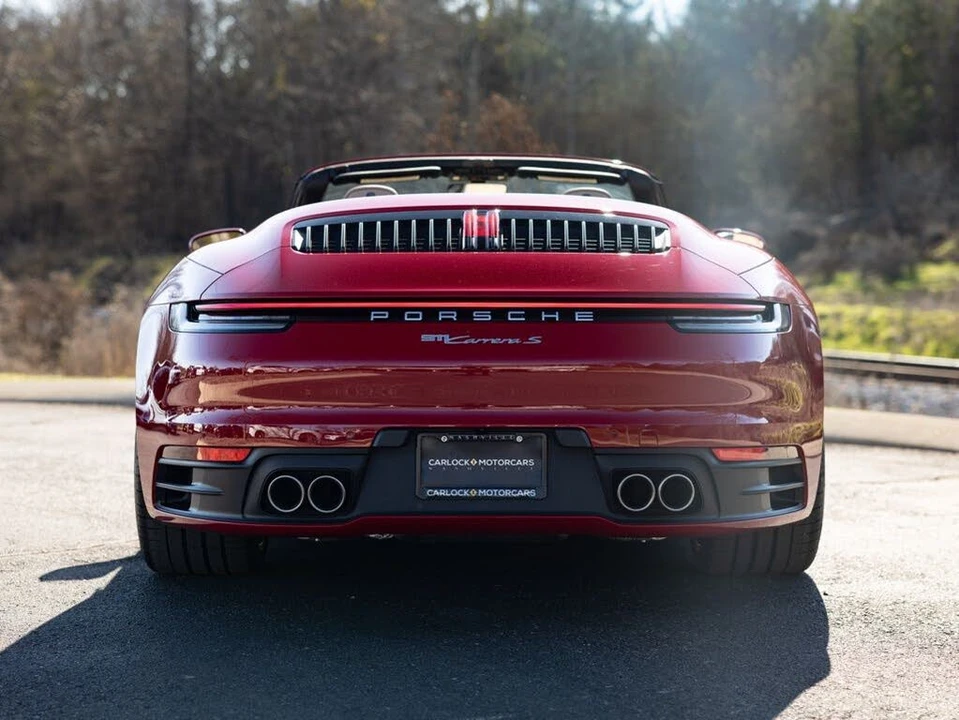 2024 Porsche 992 Carrera S - Image 7 of 31