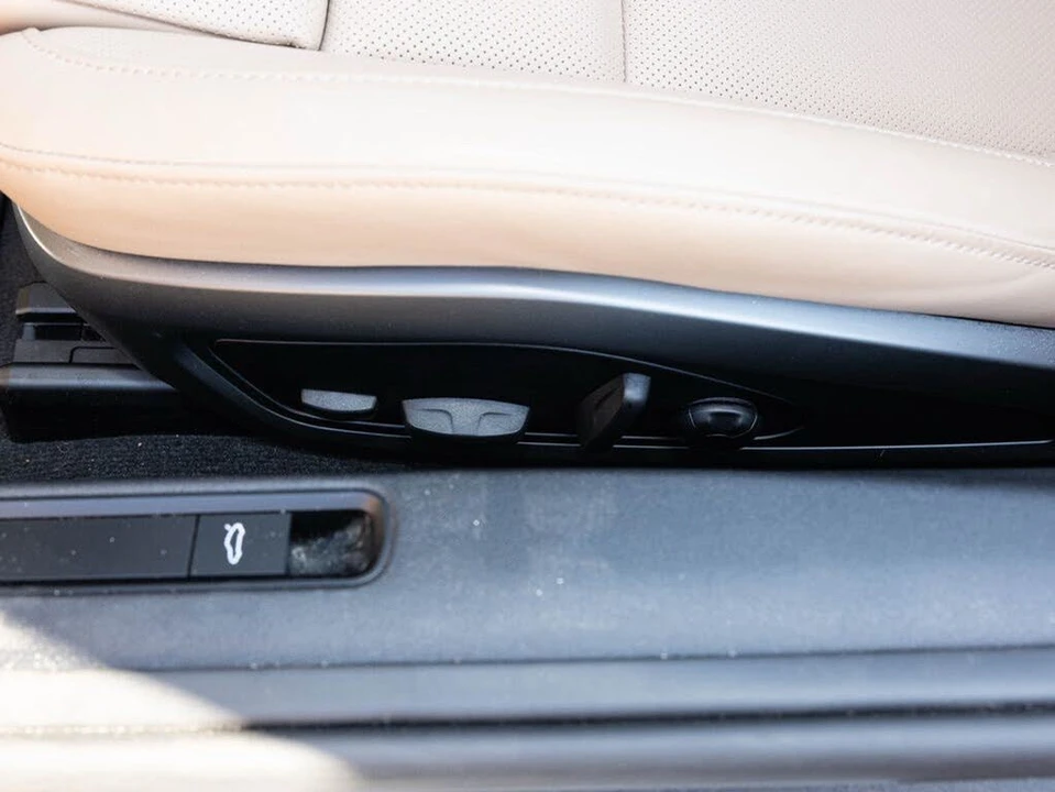 2024 Porsche 992 Carrera S - Image 25 of 31