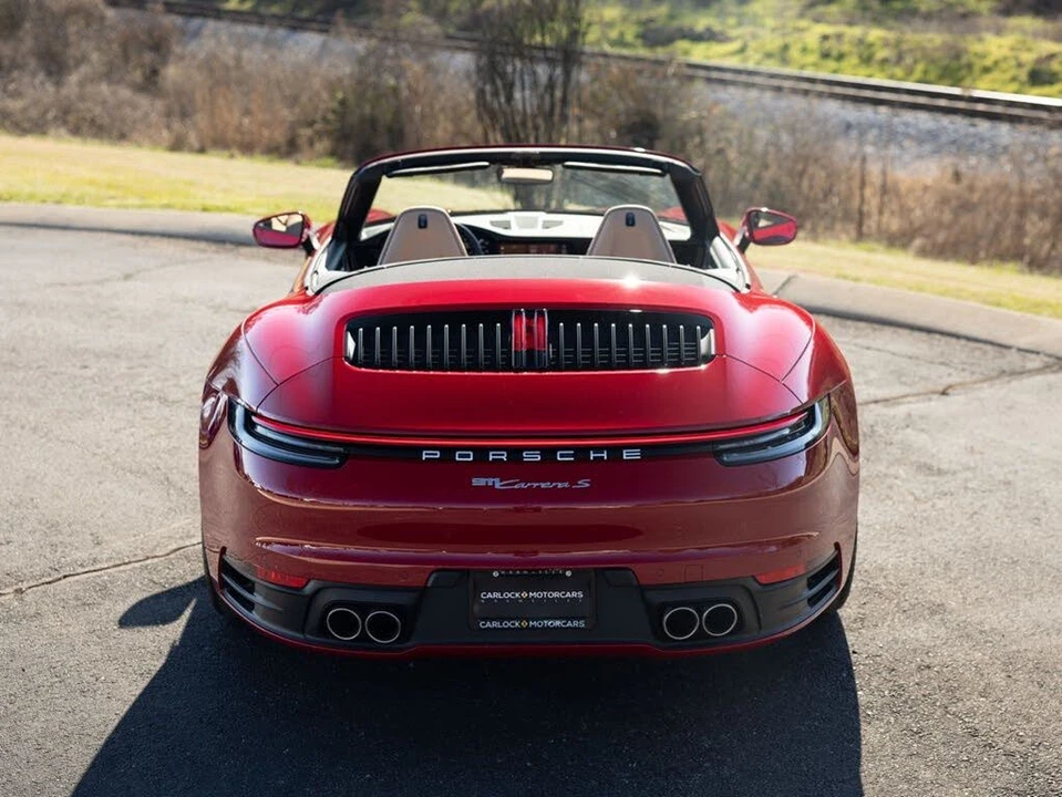2024 Porsche 992 Carrera S - Image 8 of 31