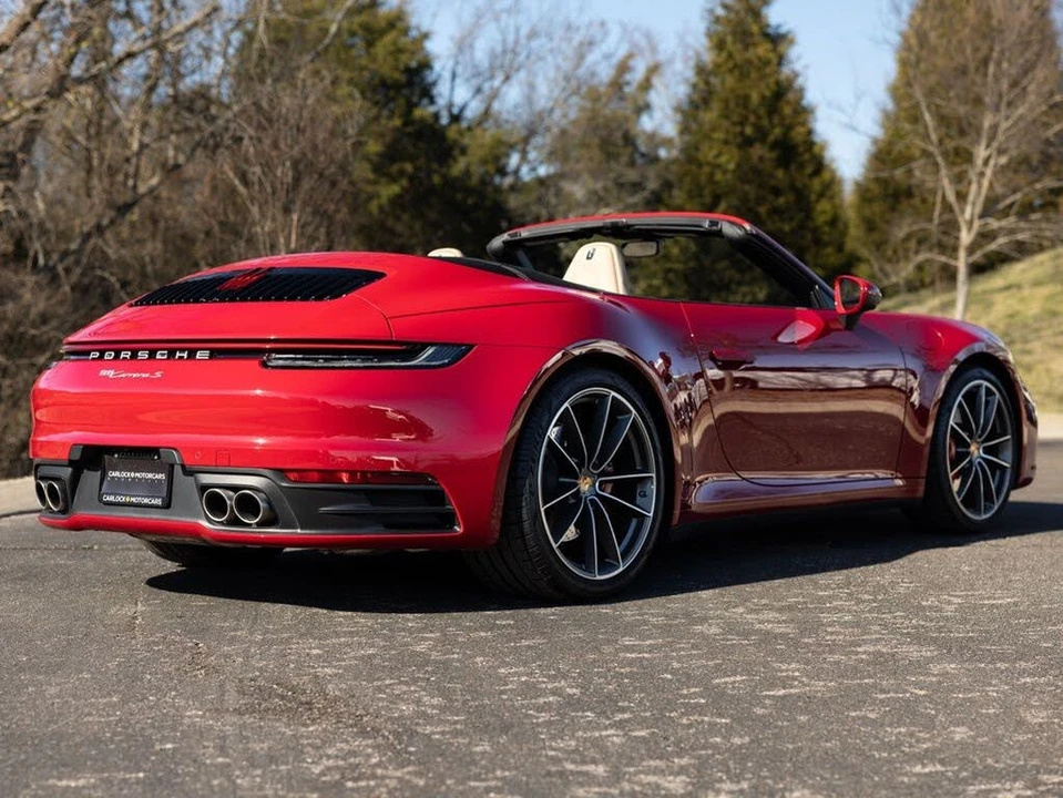2024 Porsche 992 Carrera S - Image 9 of 31