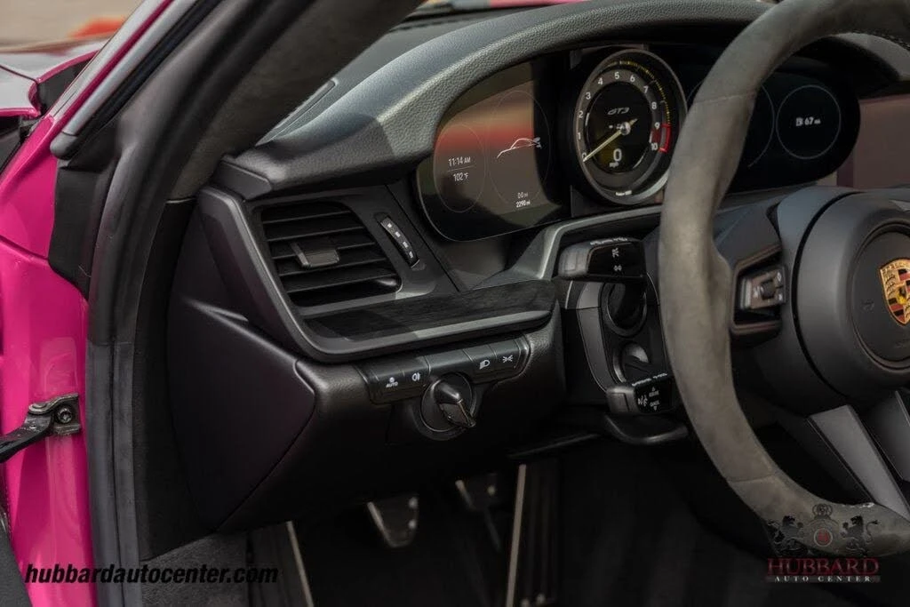 2024 Porsche 992 Carrera - Image 19 of 31