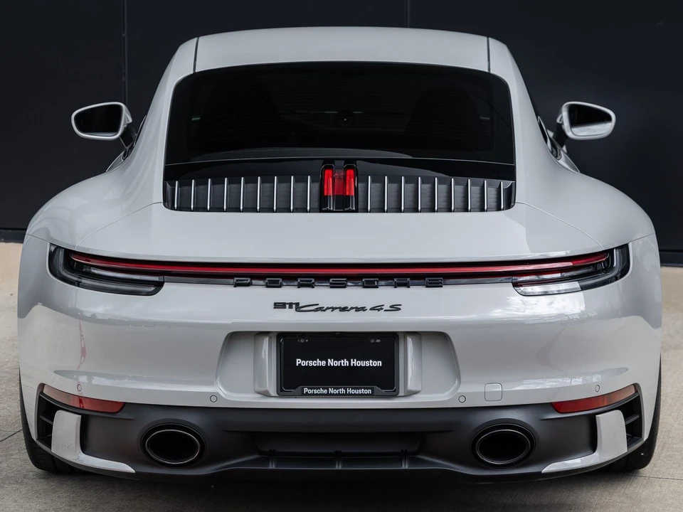 2024 Porsche 992 Carrera 4S - Image 11 of 31