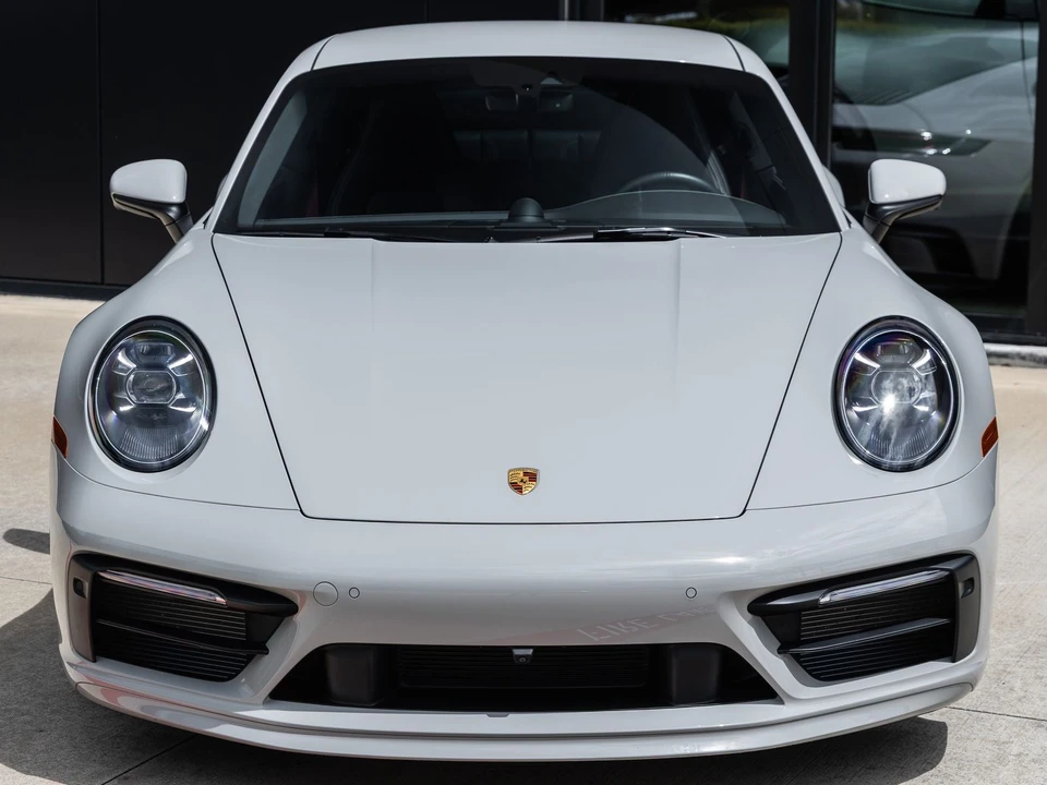 2024 Porsche 992 Carrera 4S - Image 8 of 31