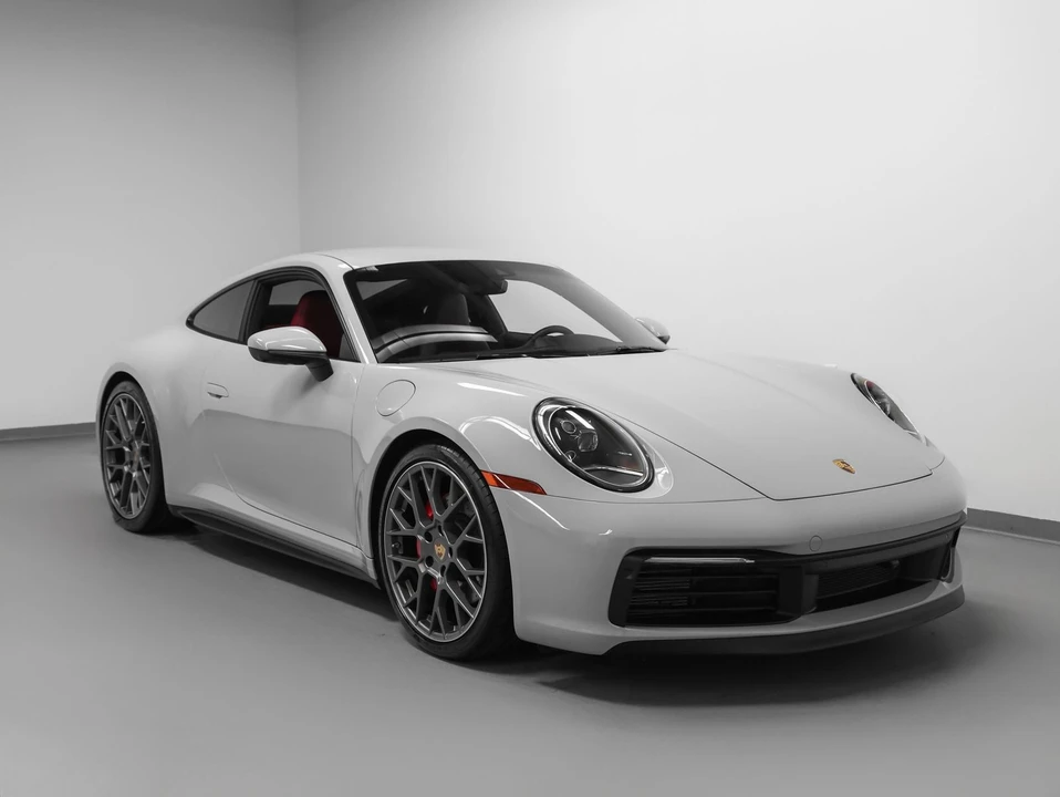 2024 Porsche 992 Carrera S - Image 11 of 31