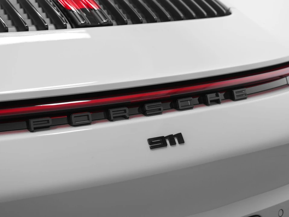 2024 Porsche 992 Carrera S - Image 24 of 31