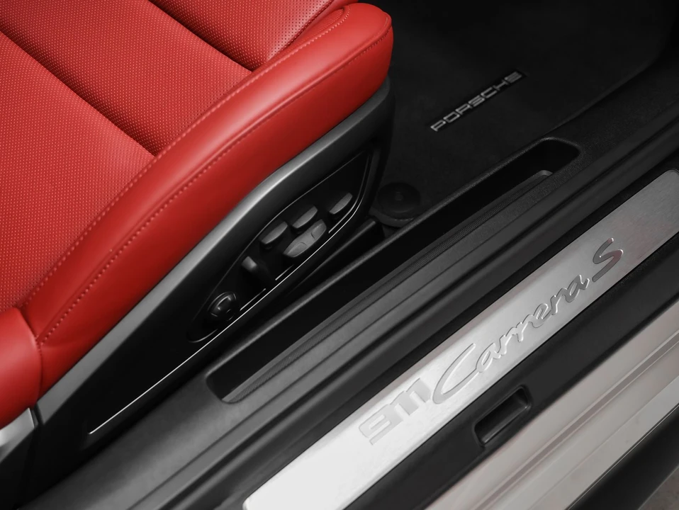 2024 Porsche 992 Carrera S - Image 25 of 31
