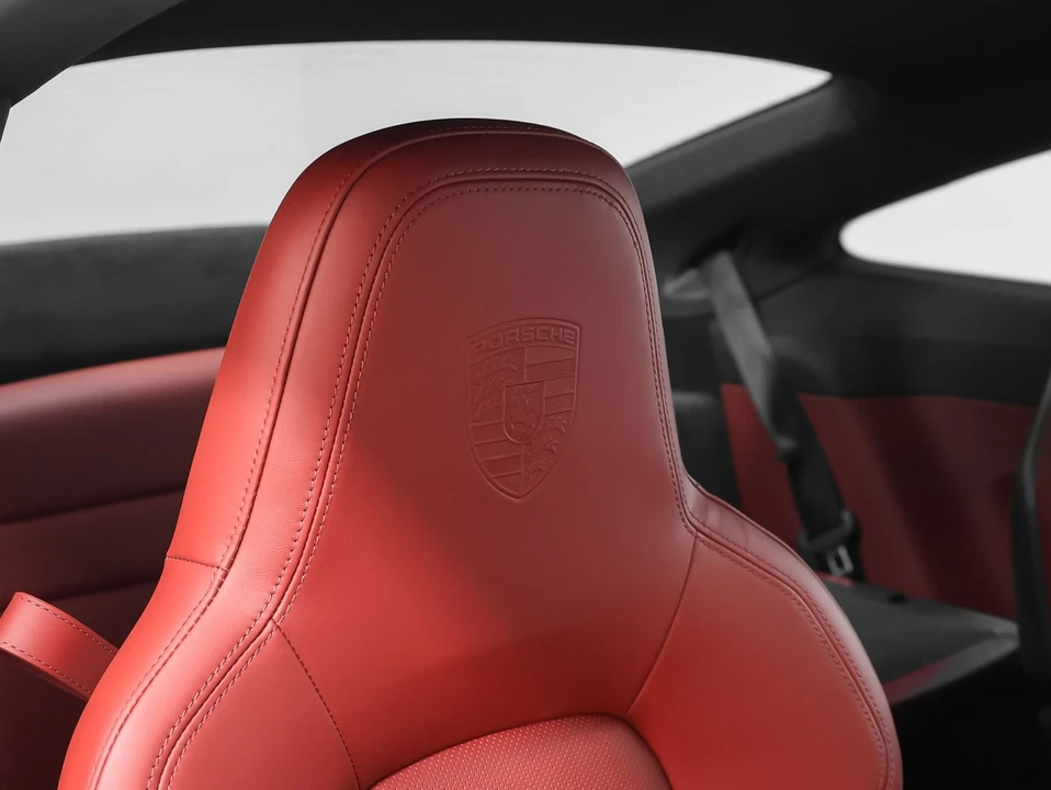 2024 Porsche 992 Carrera S - Image 28 of 31