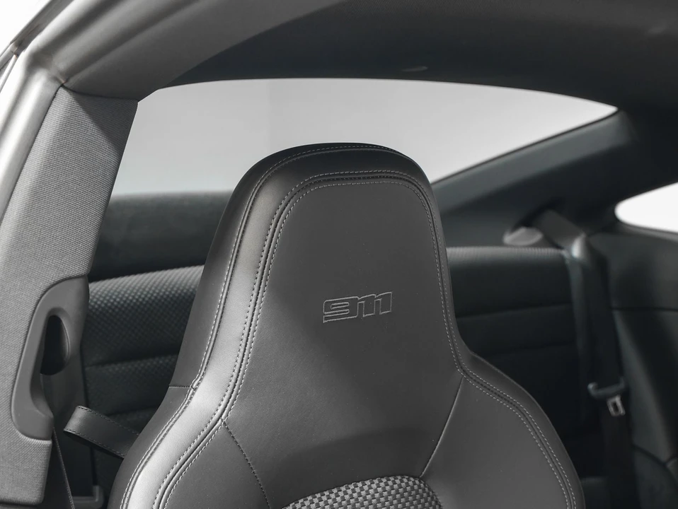2024 Porsche 992 Carrera T - Image 28 of 31