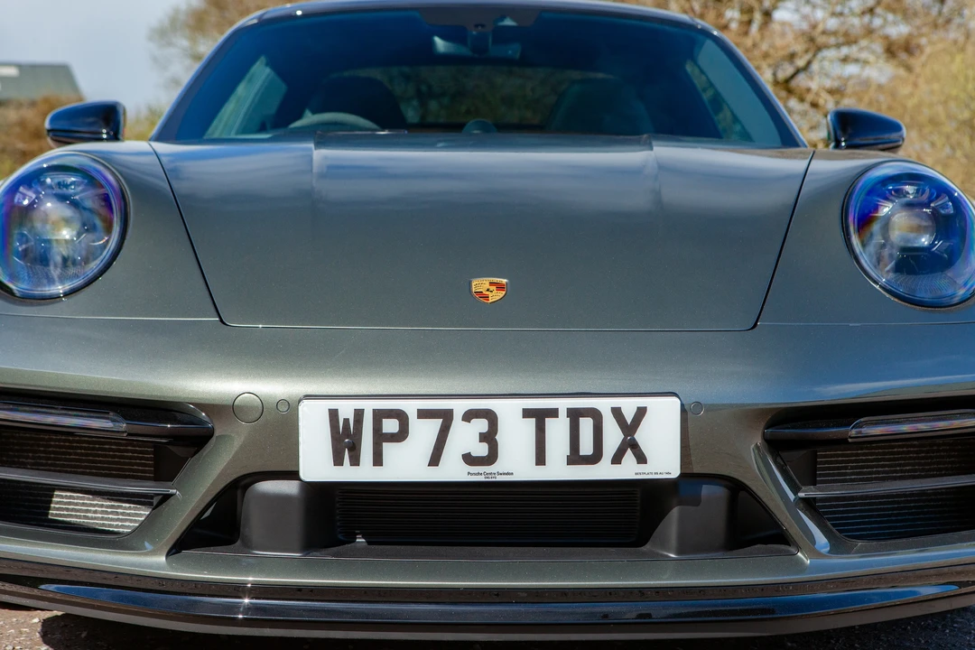 2024 Porsche 992 Carrera - Image 25 of 31