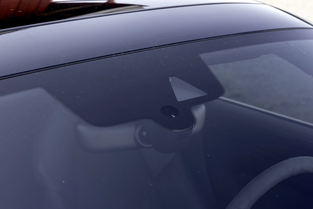 2024 Porsche 992 Carrera GTS - Image 14 of 31