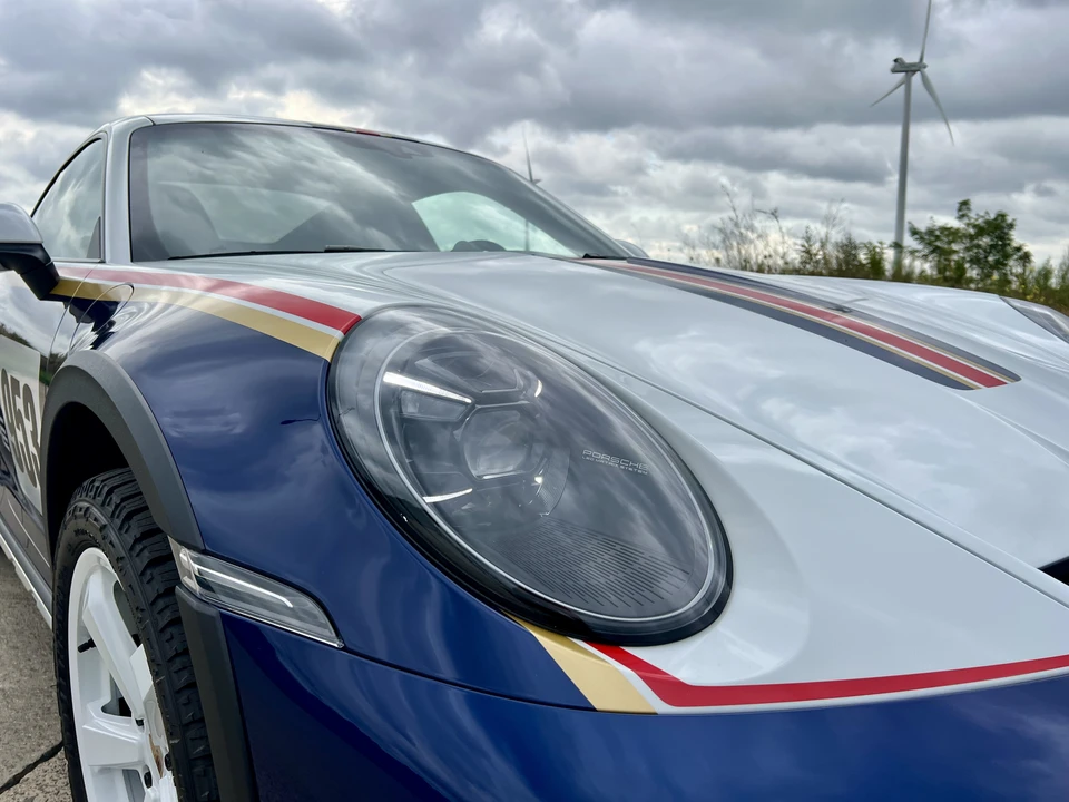 2024 Porsche 992 Dakar - Image 21 of 31