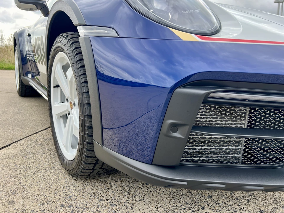 2024 Porsche 992 Dakar - Image 22 of 31