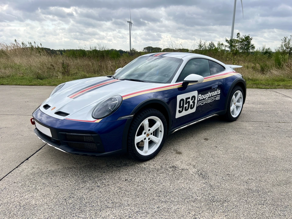 2024 Porsche 992 Dakar - Image 3 of 31