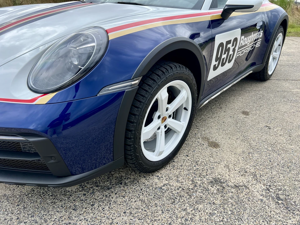 2024 Porsche 992 Dakar - Image 18 of 31