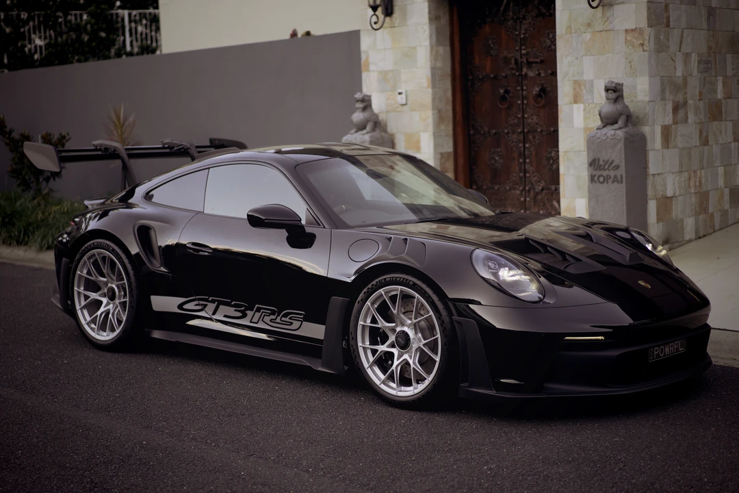 2024 Porsche 992 GT3 RS - Image 8 of 31