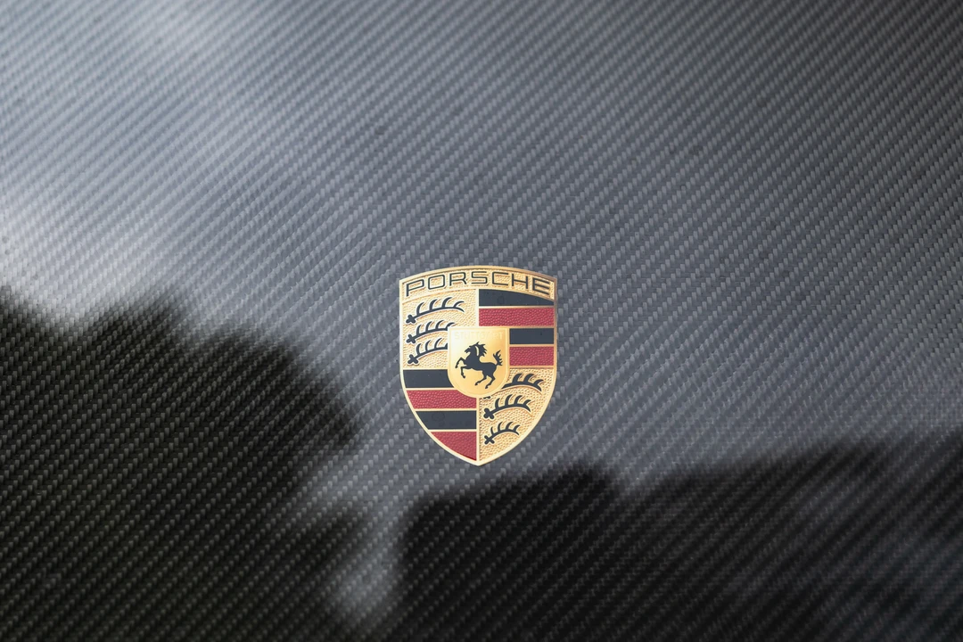 2024 Porsche 992 GT3 RS - Image 18 of 31