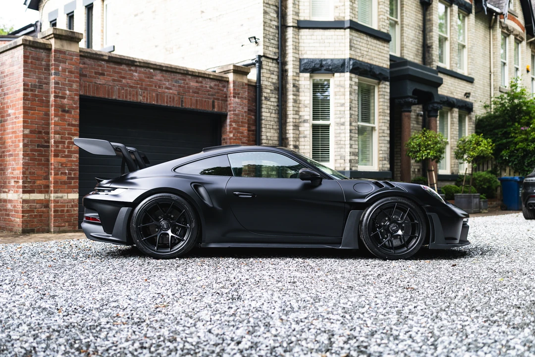 2024 Porsche 992 GT3 RS - Image 9 of 31