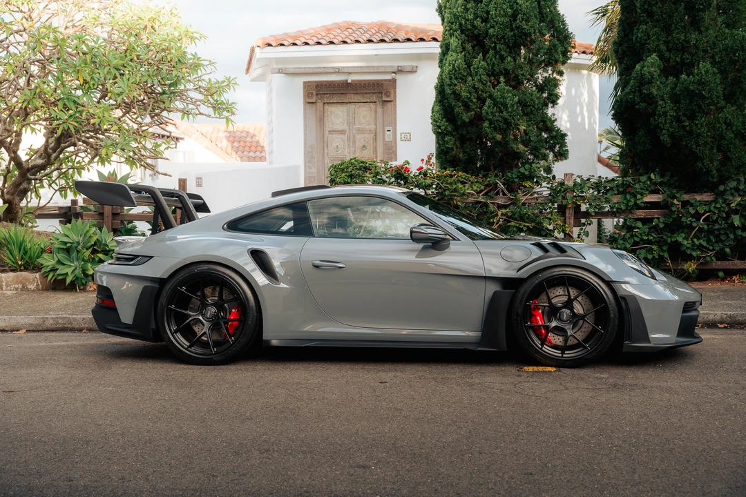 2024 Porsche 992 Carrera S - Image 8 of 31