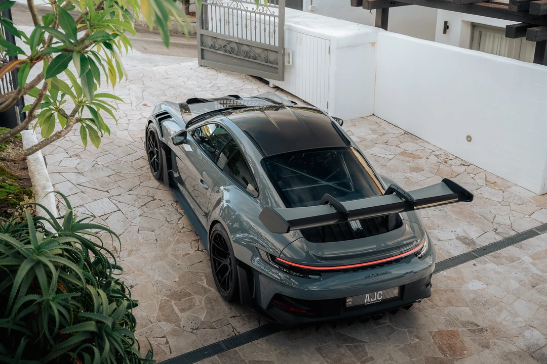 2024 Porsche 992 Carrera S - Image 28 of 31