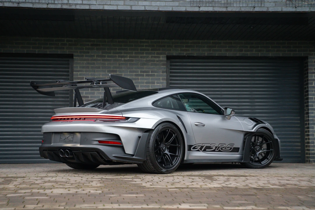 2024 Porsche 992 Carrera S - Image 11 of 31