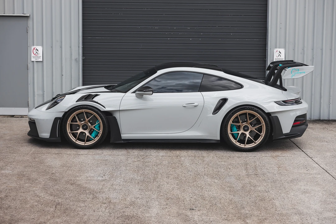 2024 Porsche 992 GT3 RS - Image 7 of 31