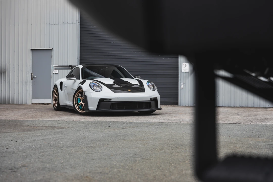 2024 Porsche 992 GT3 RS - Image 30 of 31