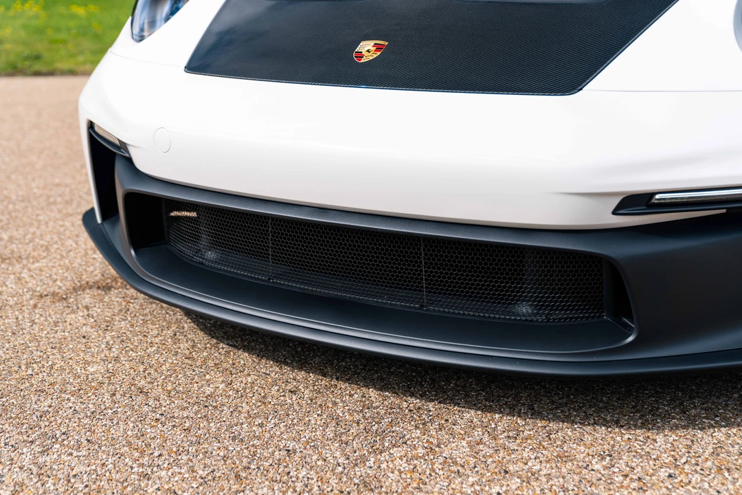 2024 Porsche 992 GT3 RS - Image 26 of 31