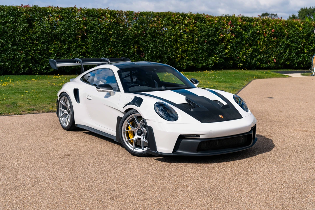 2024 Porsche 992 GT3 RS - Image 9 of 31