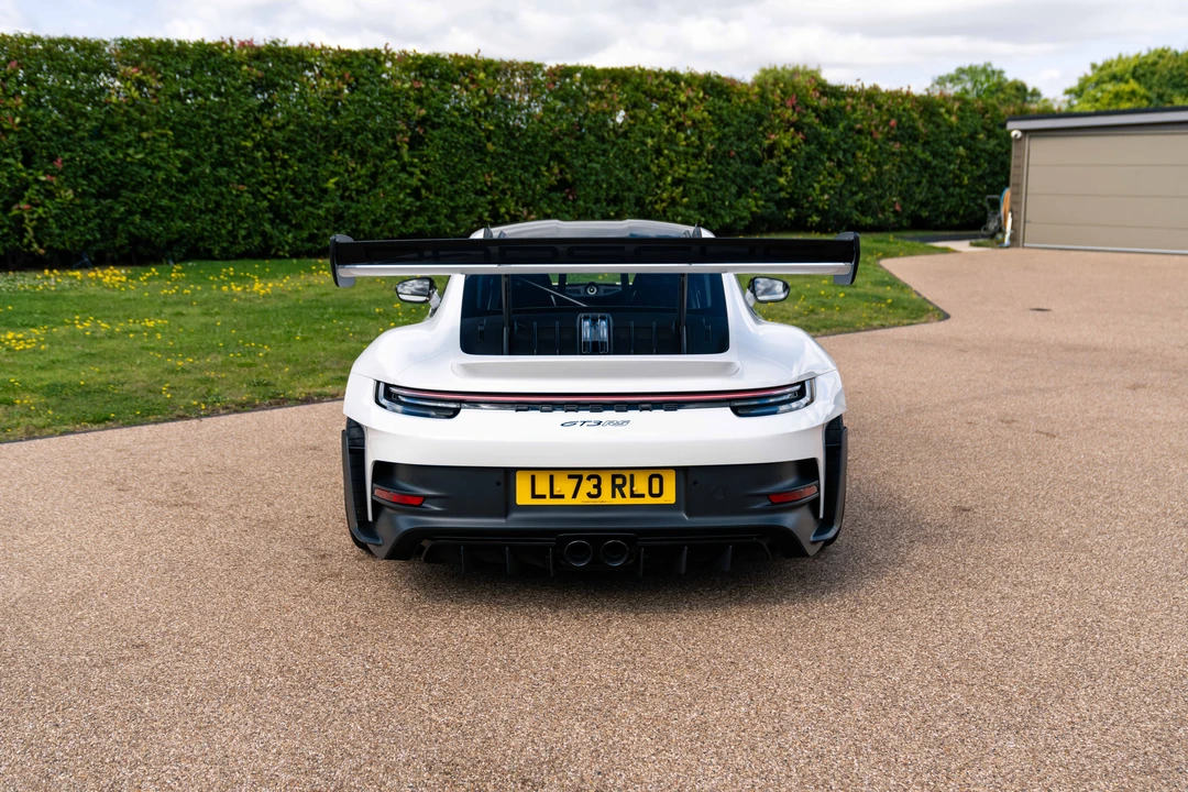 2024 Porsche 992 GT3 RS - Image 14 of 31