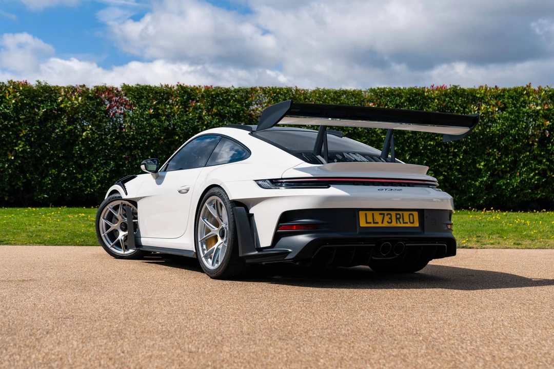 2024 Porsche 992 GT3 RS - Image 13 of 31