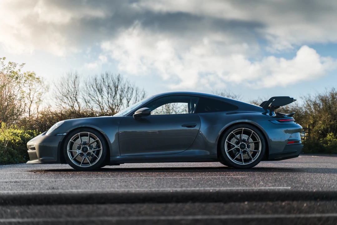 2024 Porsche 992 GT3 - Image 4 of 31