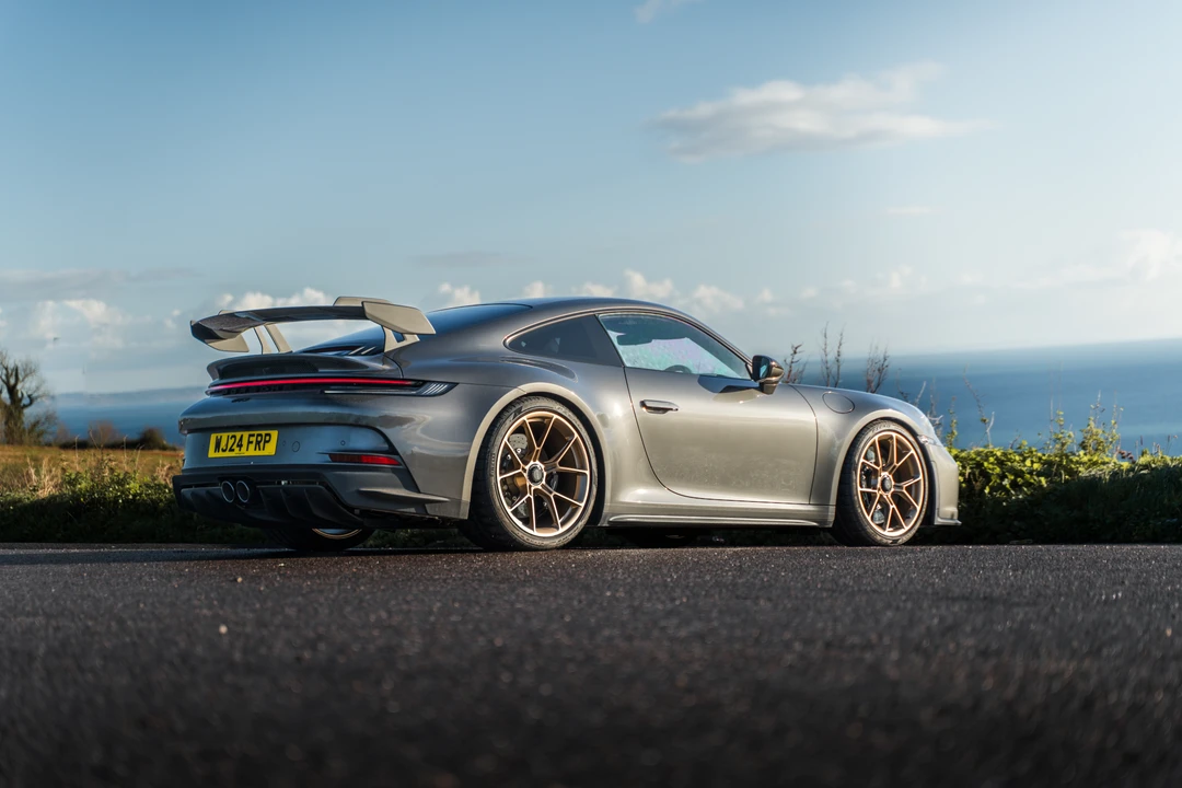 2024 Porsche 992 GT3 - Image 7 of 31