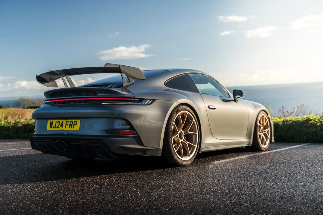 2024 Porsche 992 GT3 - Image 14 of 31