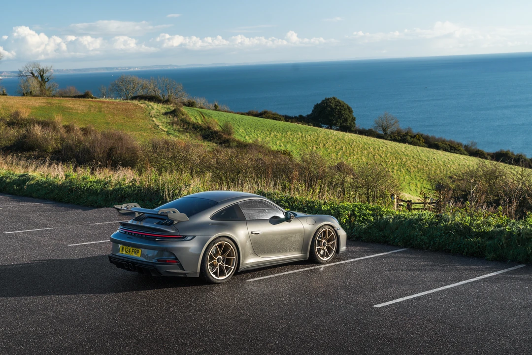 2024 Porsche 992 GT3 - Image 13 of 31