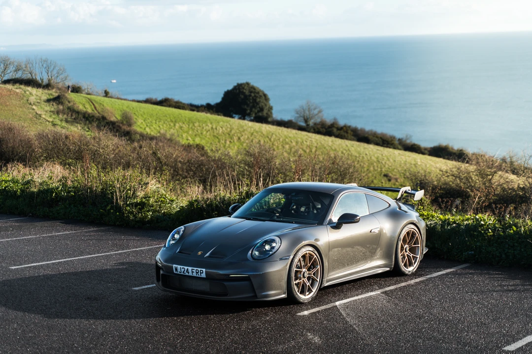 2024 Porsche 992 GT3 - Image 3 of 31