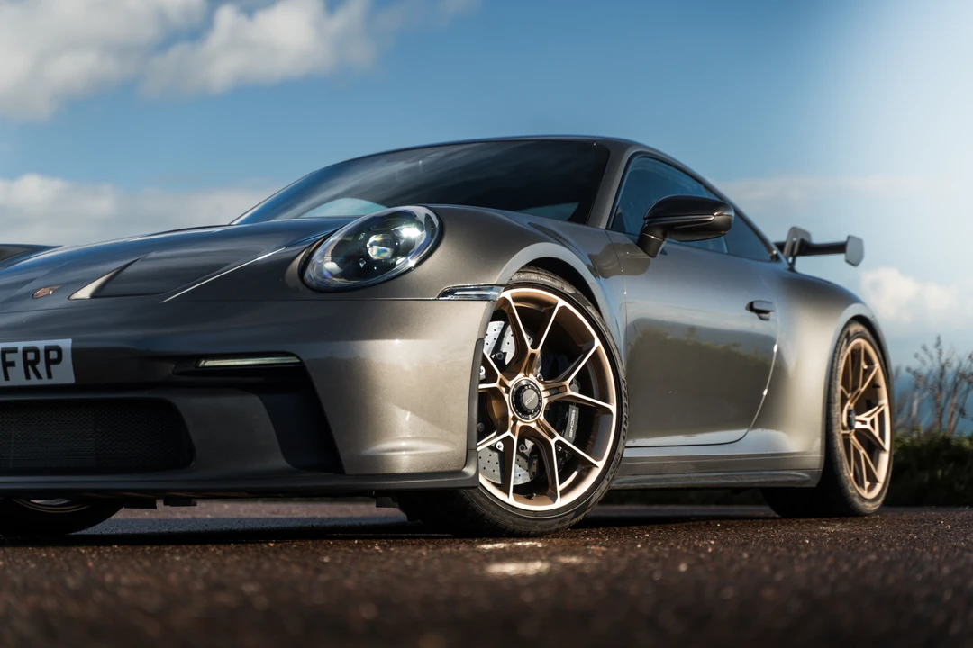 2024 Porsche 992 GT3 - Image 16 of 31