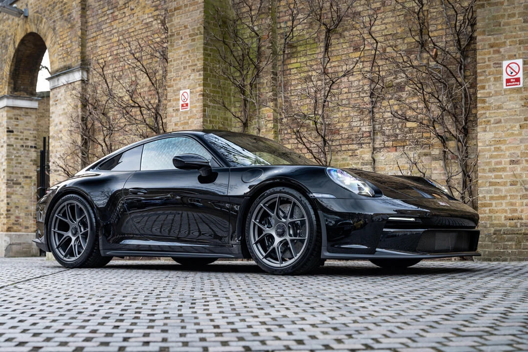 2024 Porsche 992 S/T - Image 11 of 31