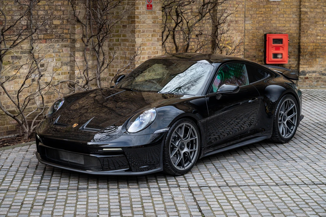 2024 Porsche 992 S/T - Image 17 of 31