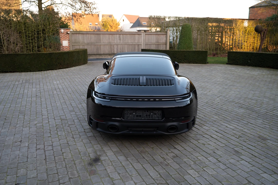 2024 Porsche 992 Carrera - Image 6 of 31