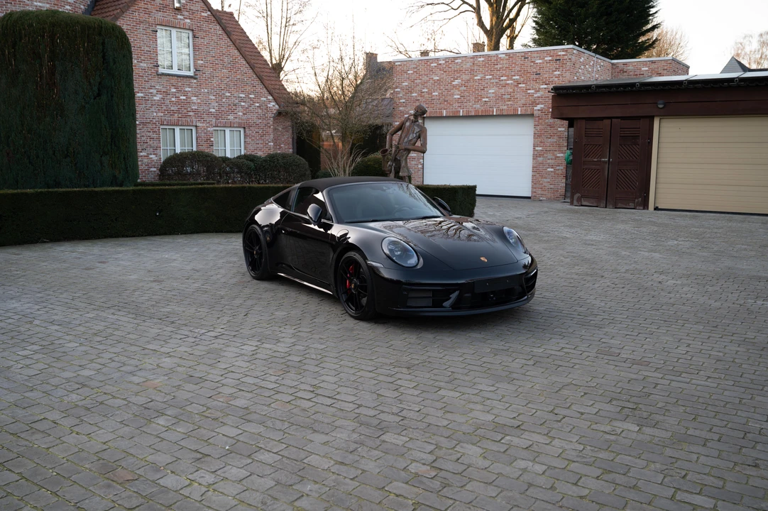 2024 Porsche 992 Carrera - Image 3 of 31