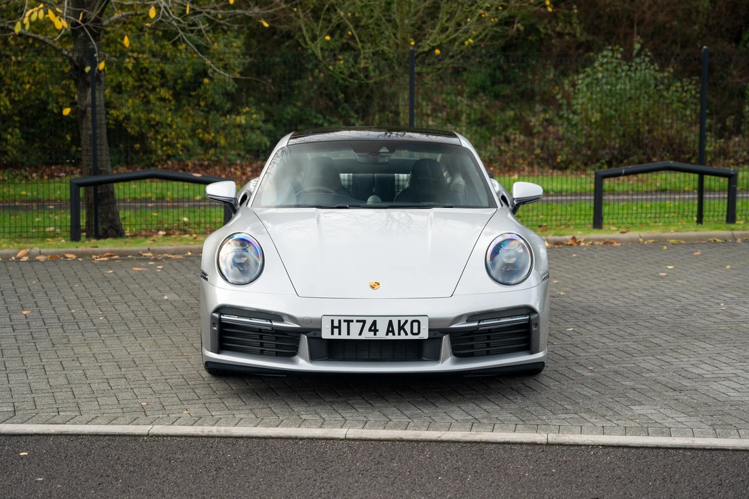 2024 Porsche 992 Turbo - Image 10 of 31