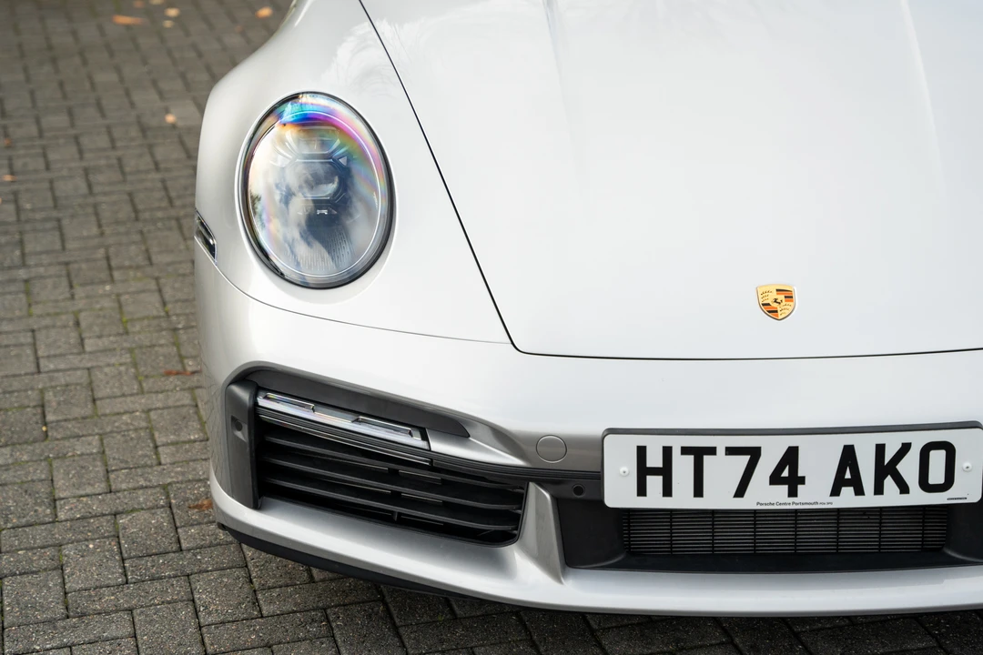 2024 Porsche 992 Turbo - Image 25 of 31