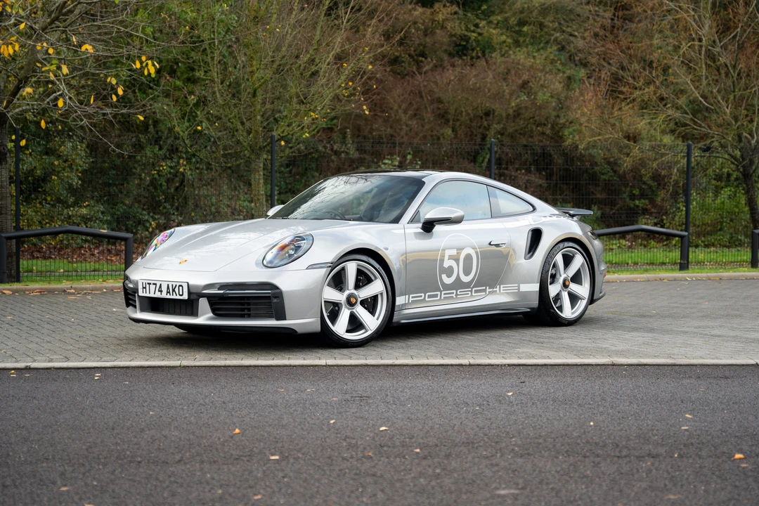 2024 Porsche 992 Turbo - Image 9 of 31