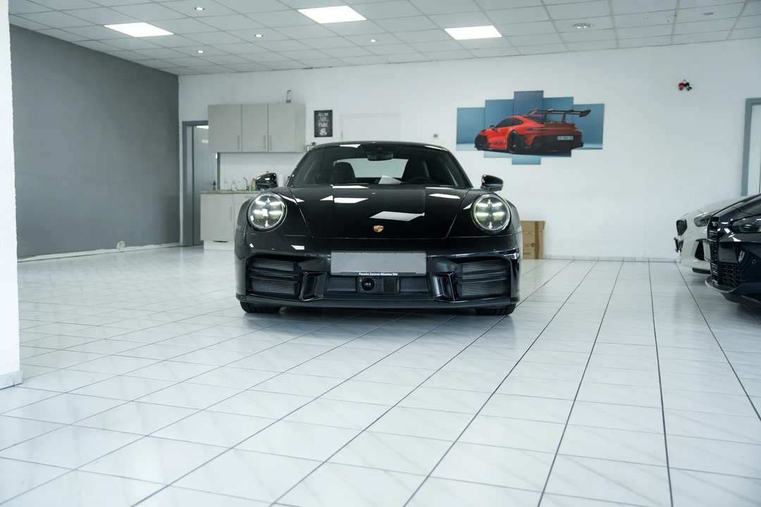2024 Porsche 992 Carrera - Image 19 of 31