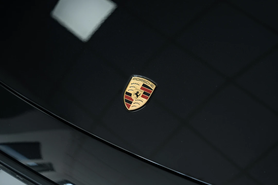 2024 Porsche 992 Carrera - Image 28 of 31
