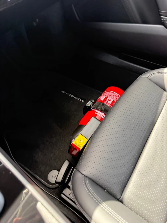 2024 Porsche 992 Carrera 4S - Image 19 of 31