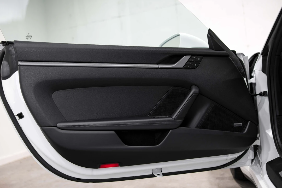 2024 Porsche 992 Carrera S - Image 9 of 21